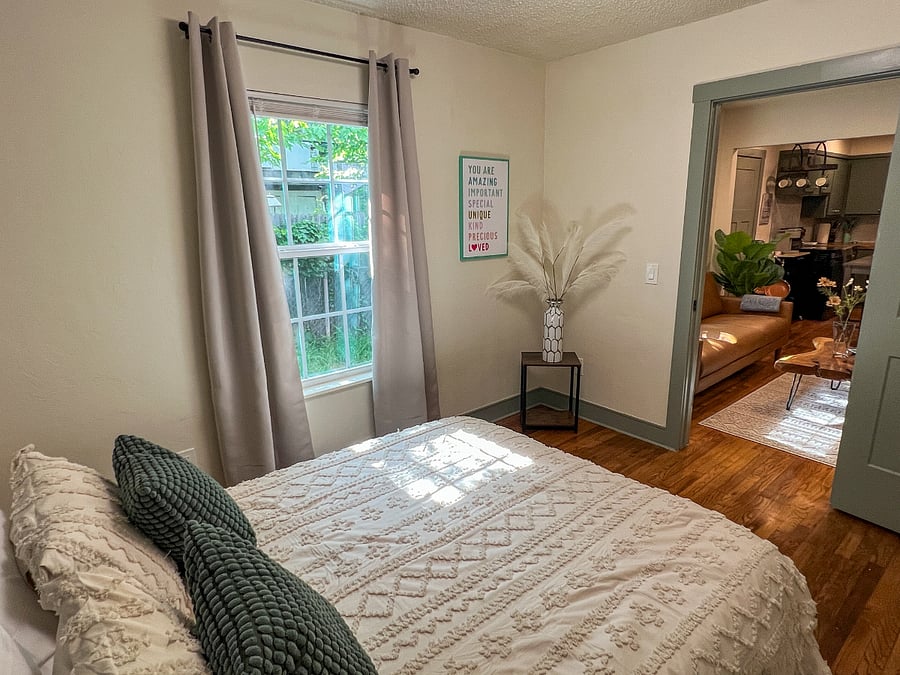 Furnished Finder property 880352_1 photo 27