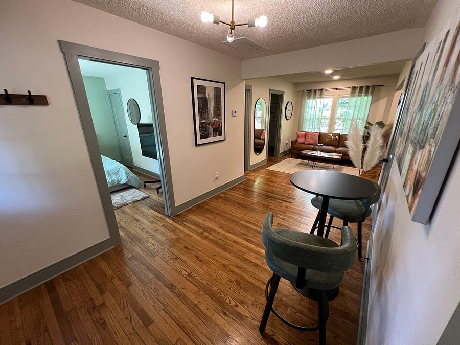 Furnished Finder property 880352_1 photo 37