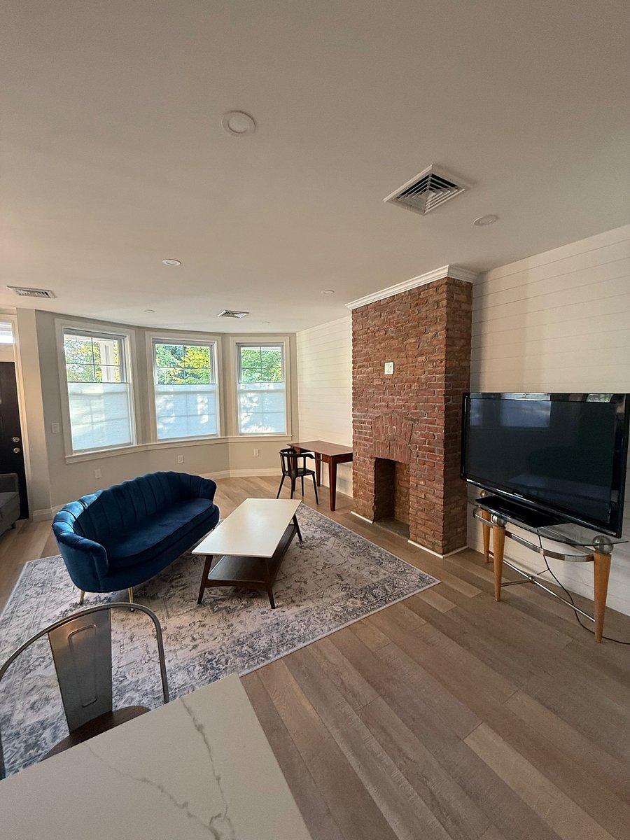 Furnished Finder property 880365_1 photo 13