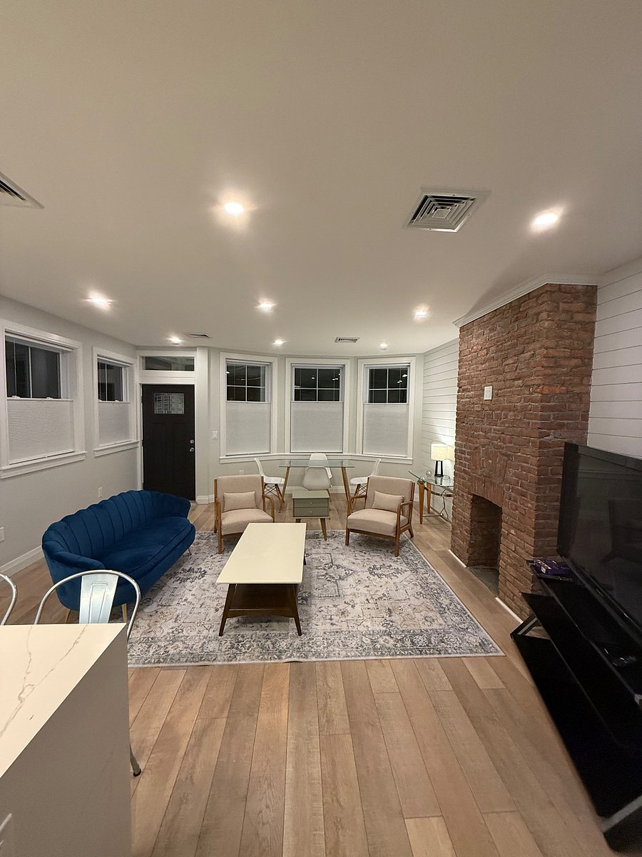 Furnished Finder property 880365_1 photo 16