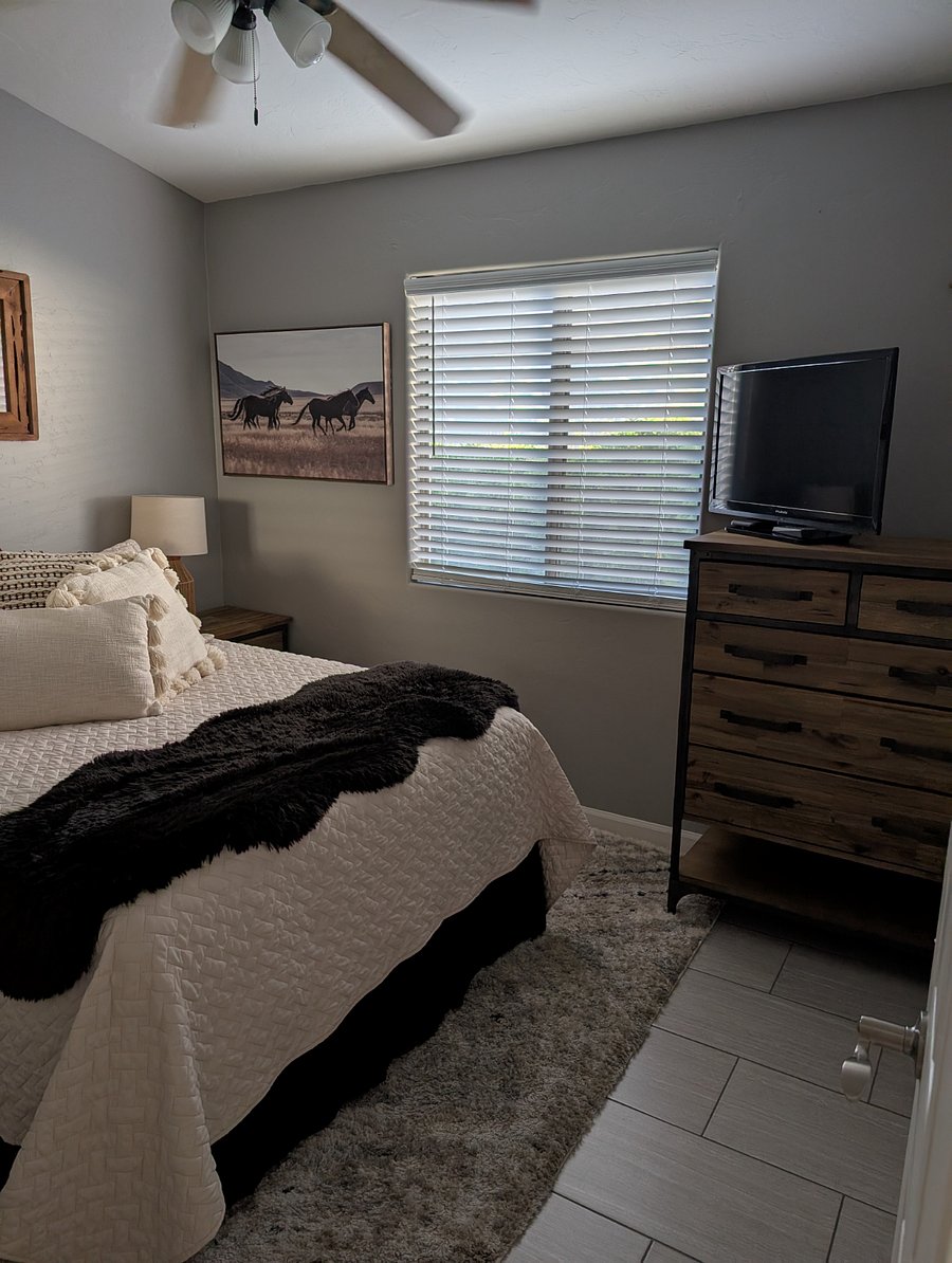 Furnished Finder property 880374_1 photo 17