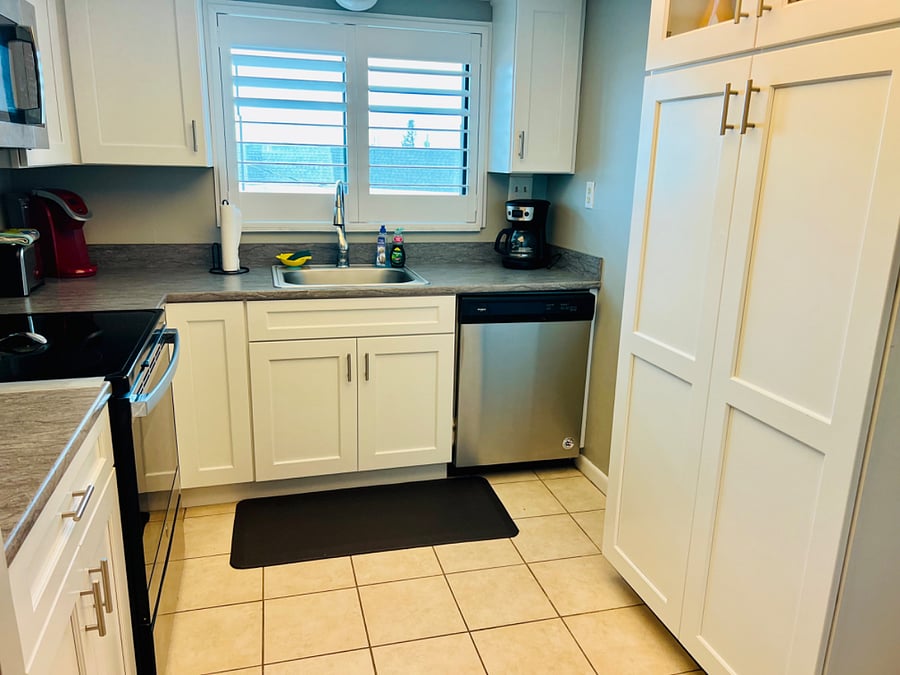 Furnished Finder property 880375_1 photo 4