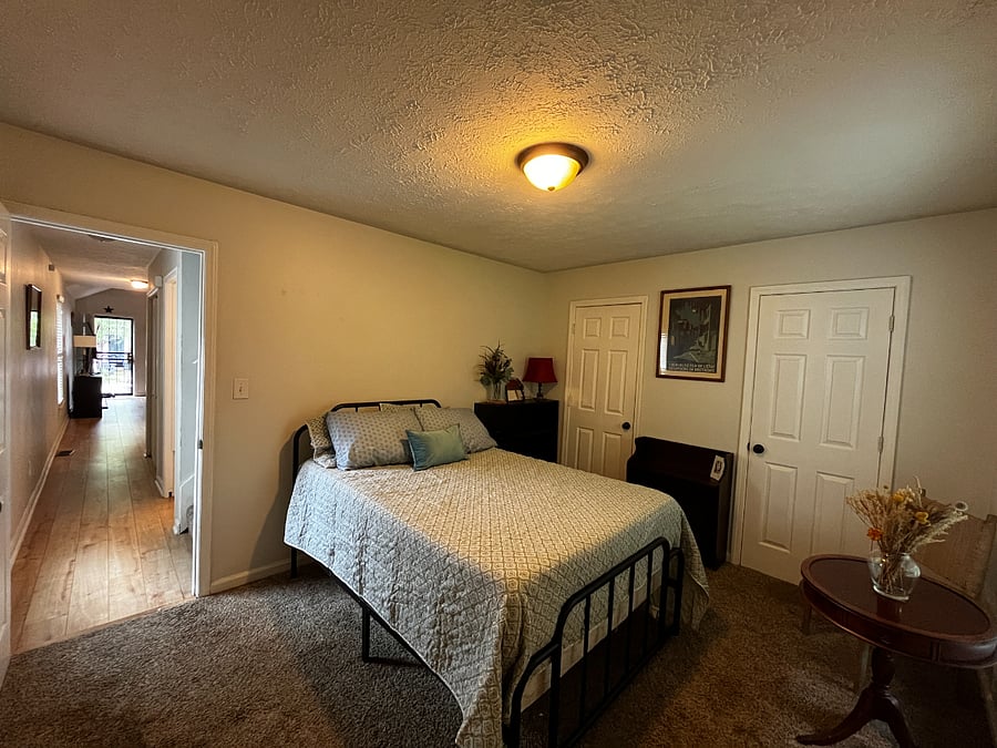 Furnished Finder property 880378_1 photo 13