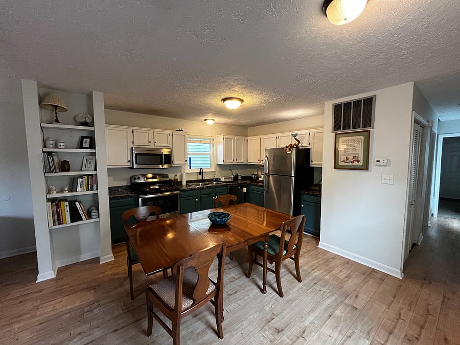 Furnished Finder property 880378_1 photo 7