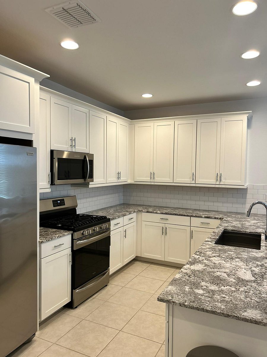 Furnished Finder property 880392_1 photo 17