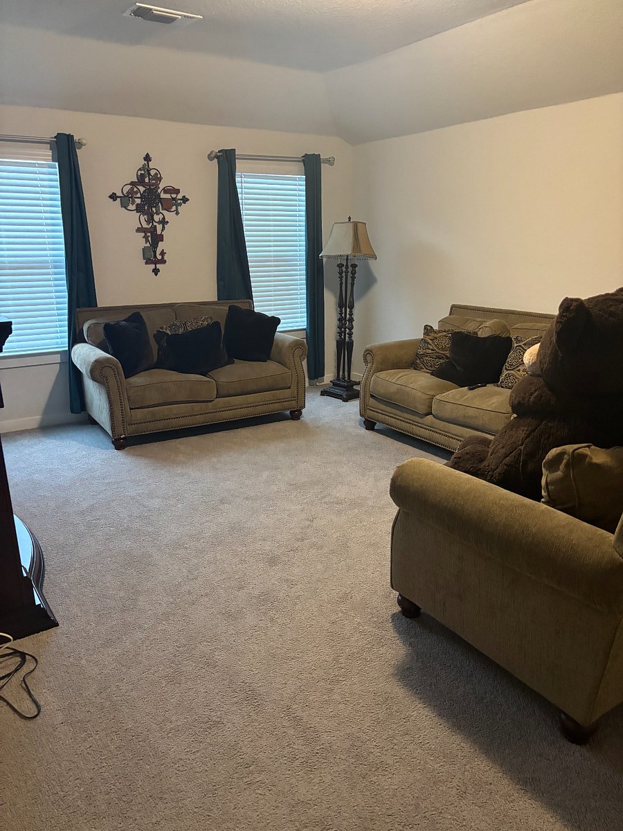 Furnished Finder property 880432_1 photo 3