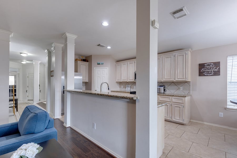 Furnished Finder property 880433_1 photo 6