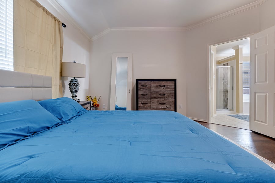 Furnished Finder property 880433_1 photo 17