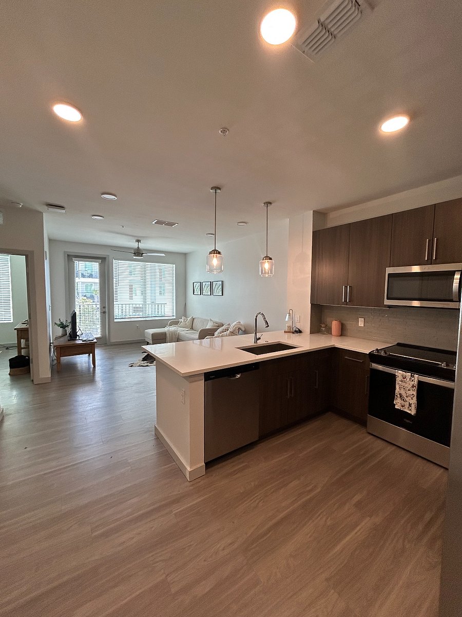 Furnished Finder property 880440_1 photo 15