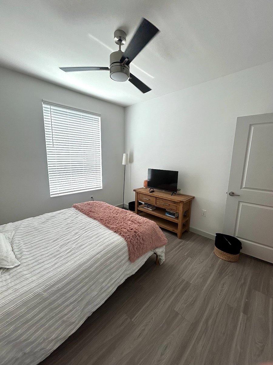 Furnished Finder property 880440_1 photo 16