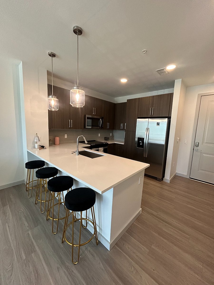 Furnished Finder property 880440_1 photo 22