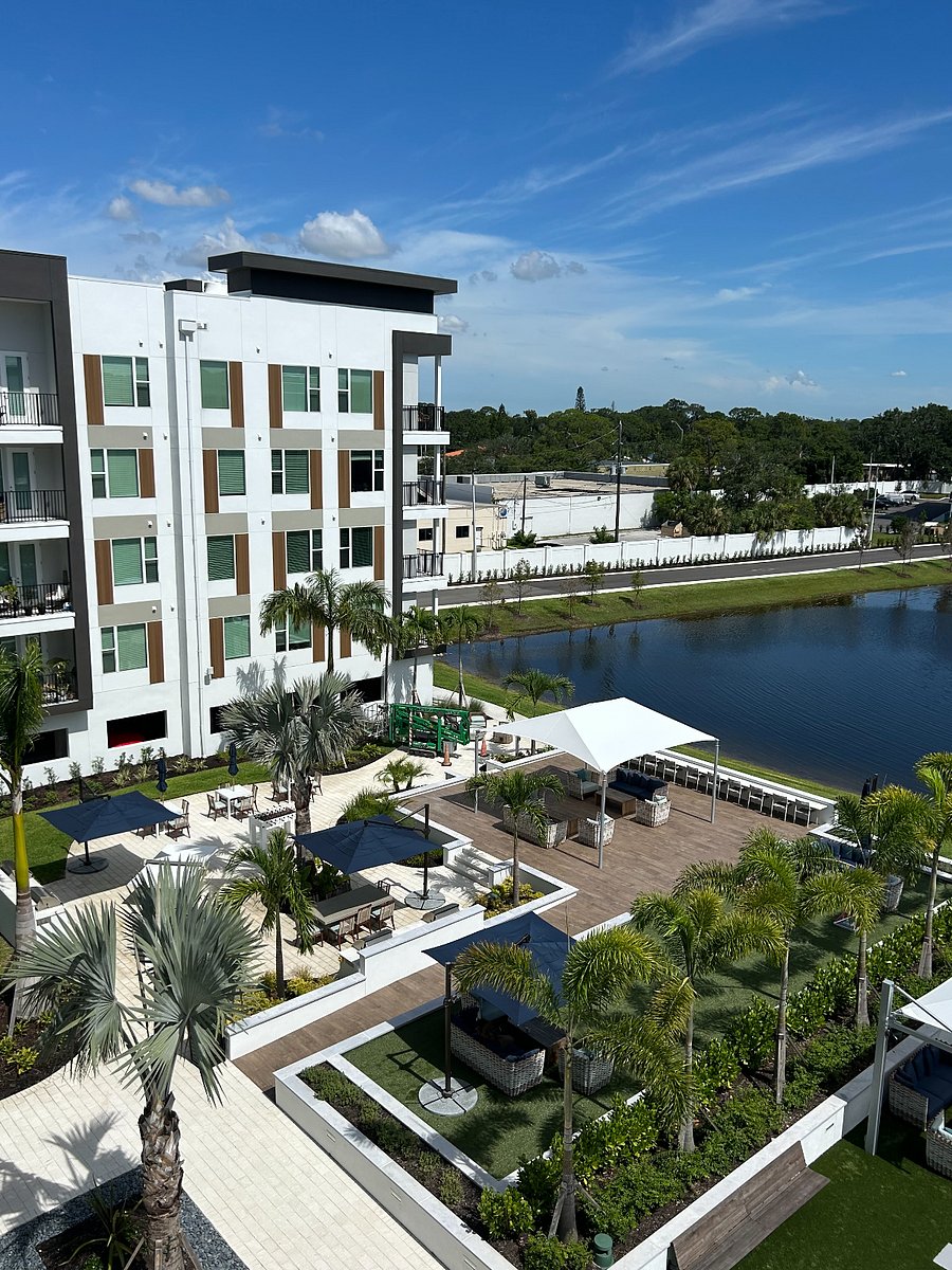 Furnished Finder property 880440_1 photo 23