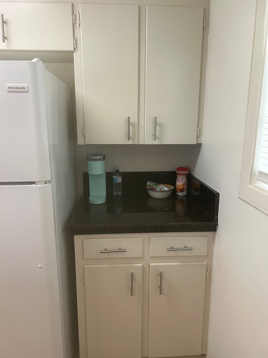 Furnished Finder property 880458_1 photo 6