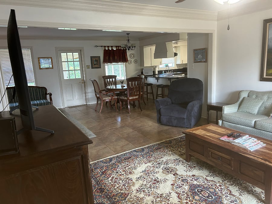 Furnished Finder property 880458_1 photo 9