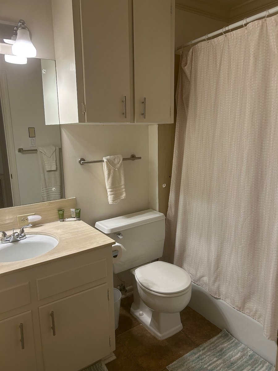 Furnished Finder property 880458_1 photo 14