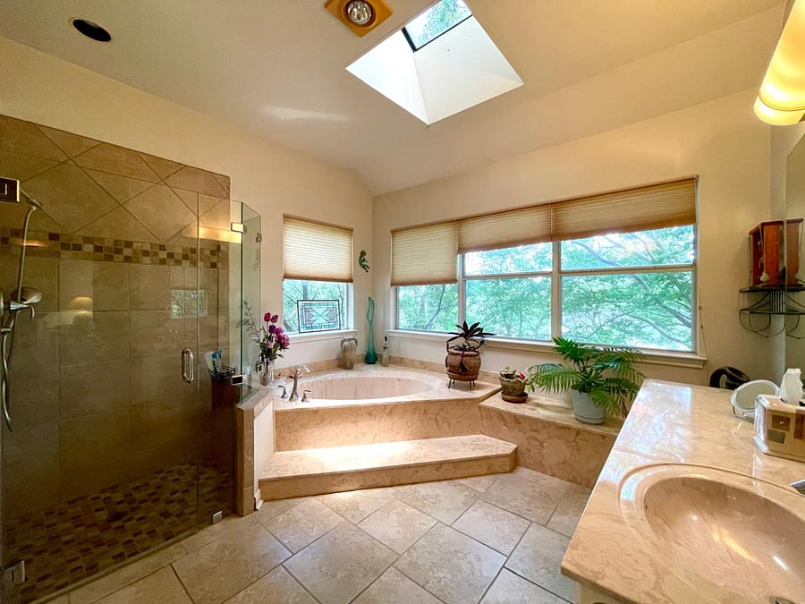 Furnished Finder property 880461_1 photo 6