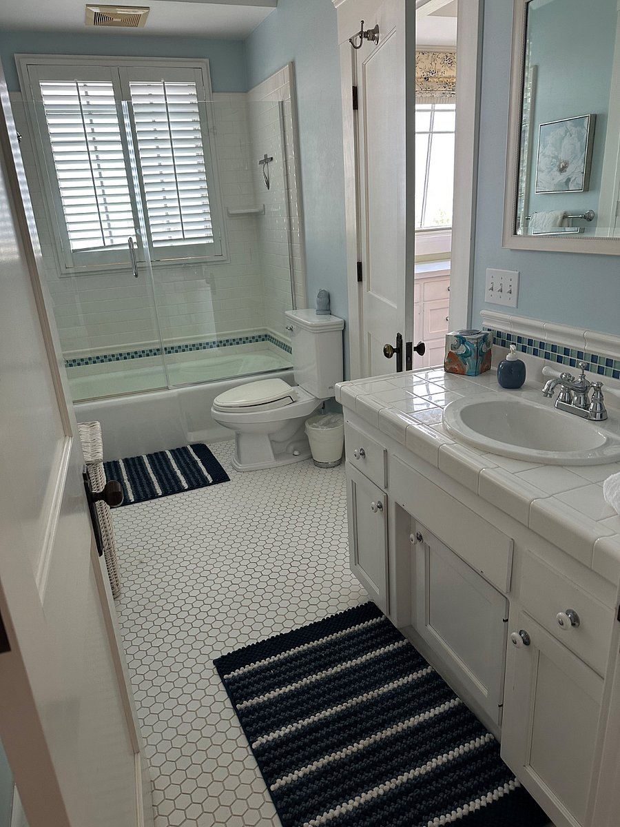 Furnished Finder property 880472_1 photo 24