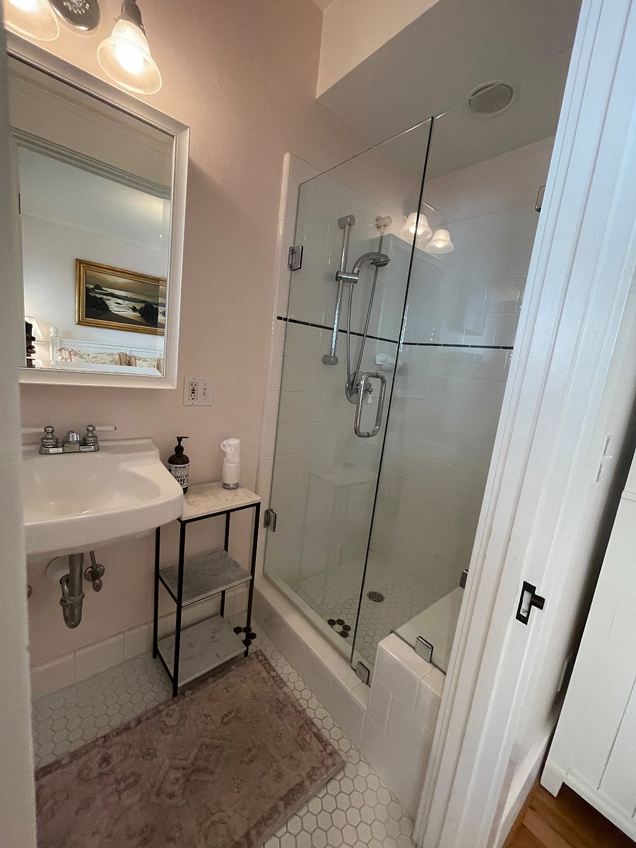 Furnished Finder property 880472_1 photo 59