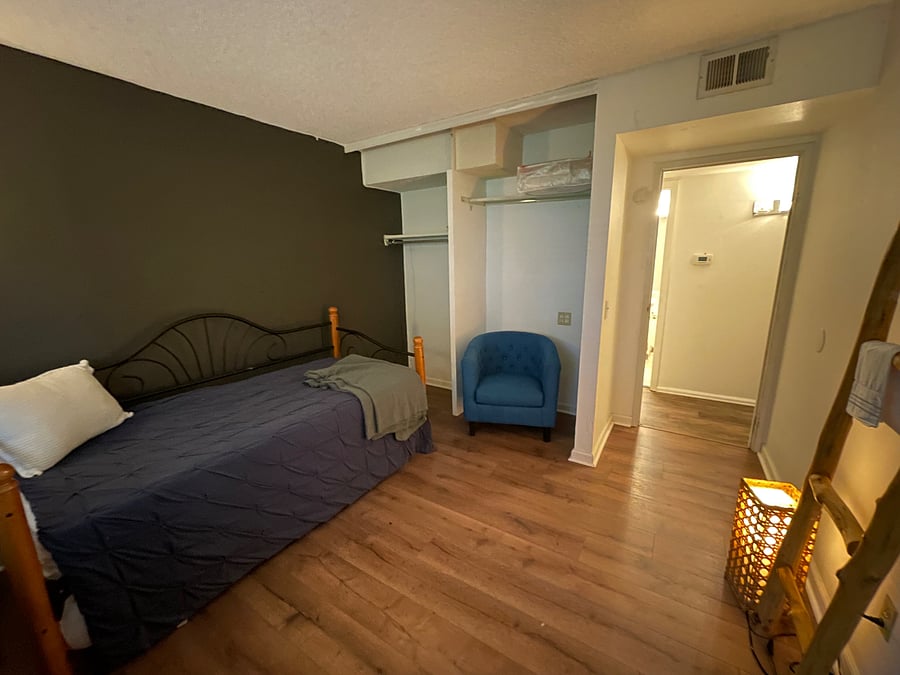 Furnished Finder property 880476_1 photo 4
