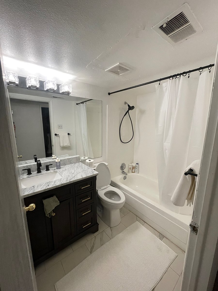 Furnished Finder property 880476_1 photo 5