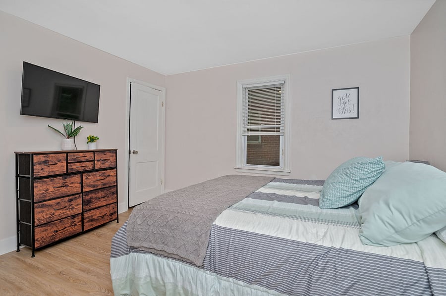 Furnished Finder property 880477_1 photo 8