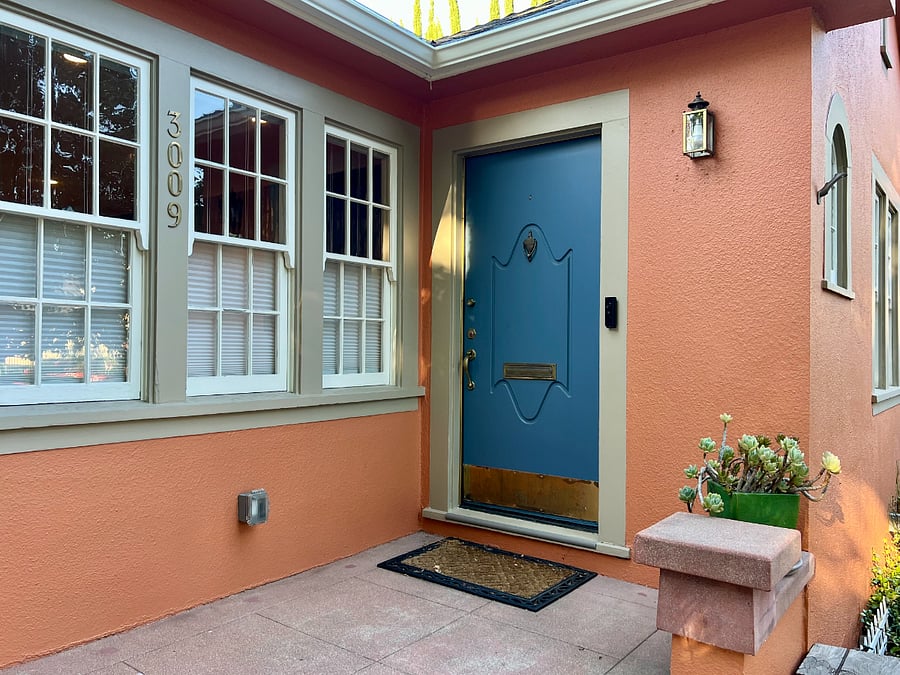 The house comes with a wi-fi enabled smart lock as well as a video home security system to make sure you feel safe in your home.