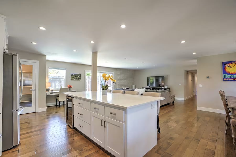 Furnished Finder property 880488_1 photo 9