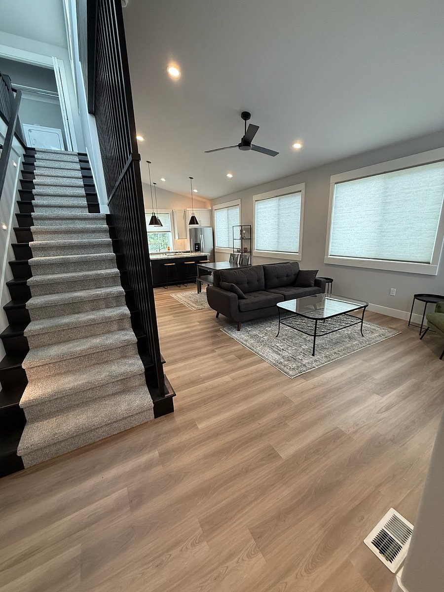 Furnished Finder property 880497_1 photo 3