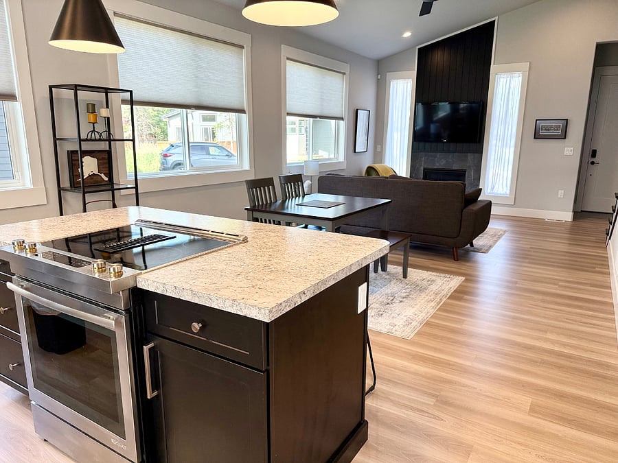 Furnished Finder property 880497_1 photo 8