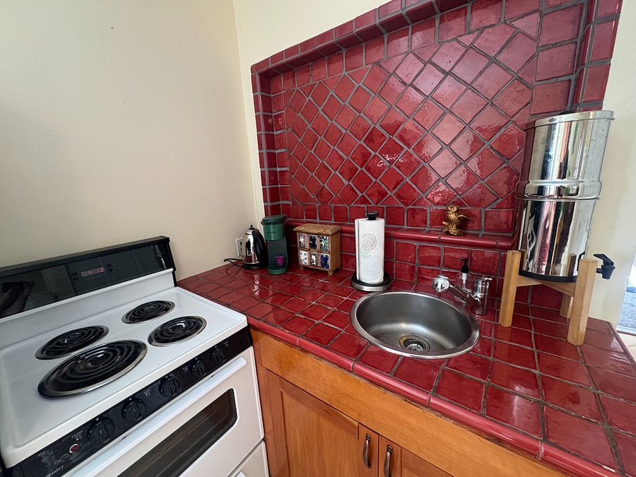 Furnished Finder property 880505_1 photo 8