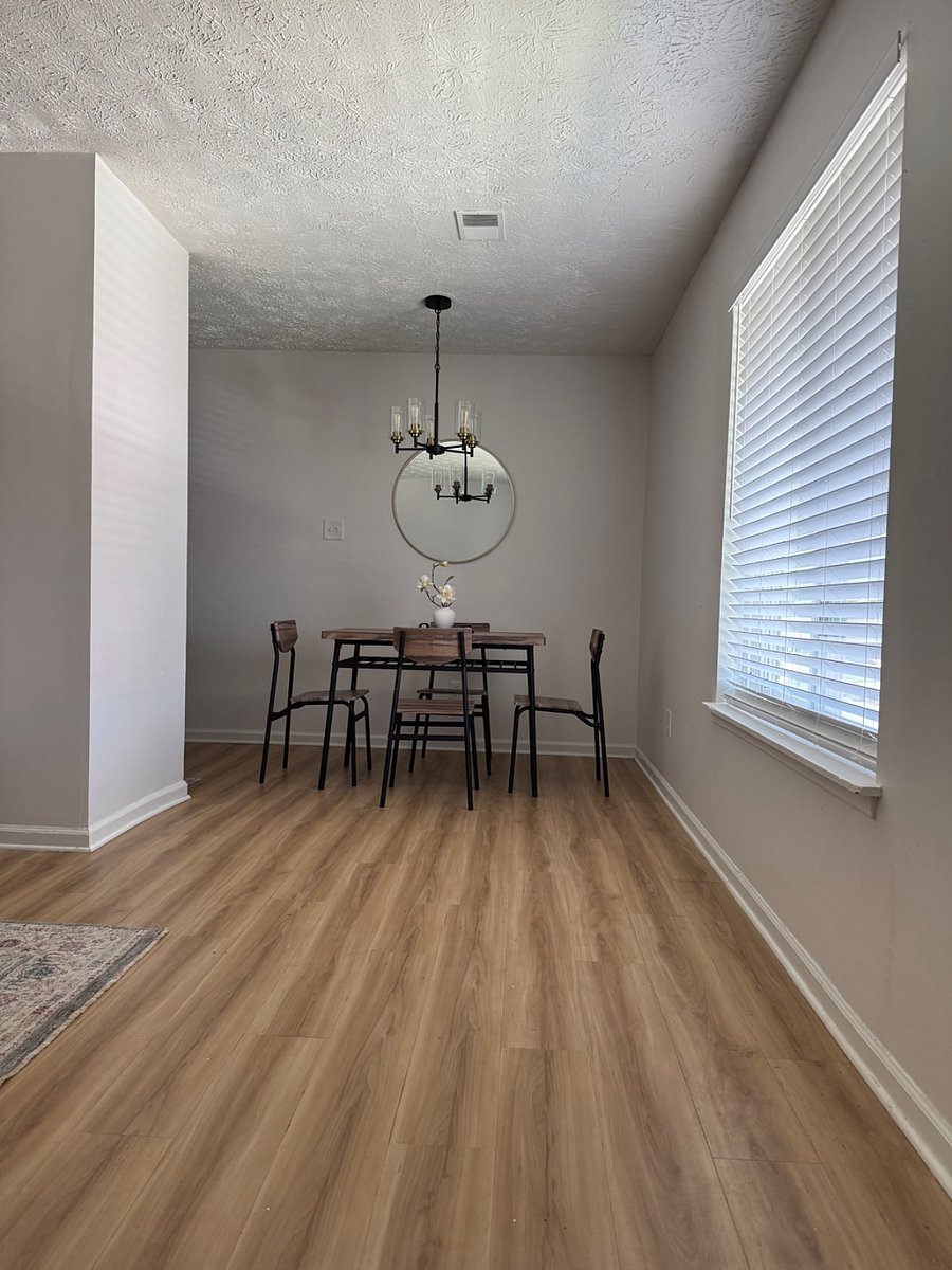 Furnished Finder property 880519_1 photo 3