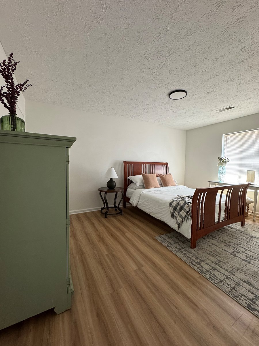 Furnished Finder property 880519_1 photo 15