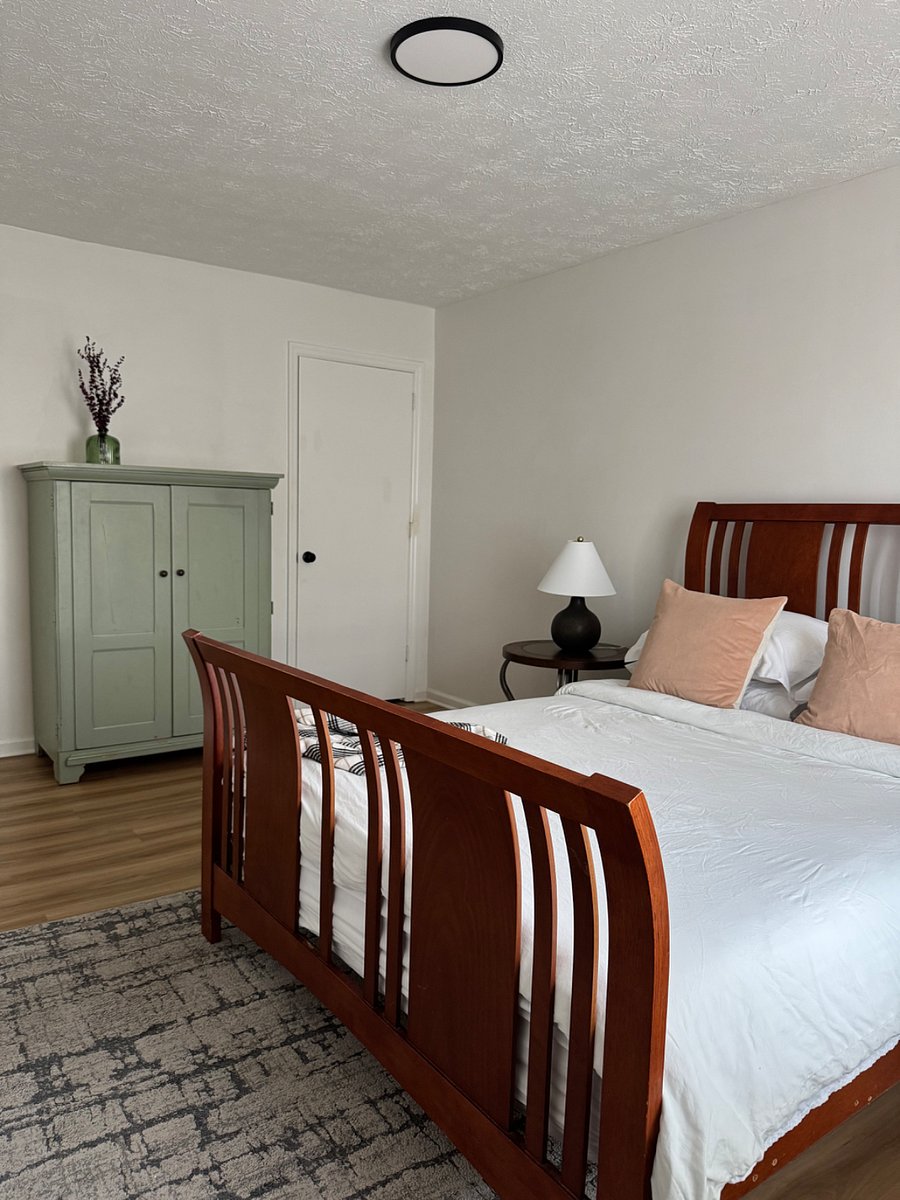 Furnished Finder property 880519_1 photo 16
