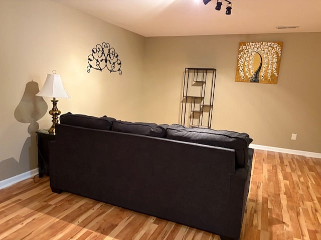 Furnished Finder property 880536_1 photo 8