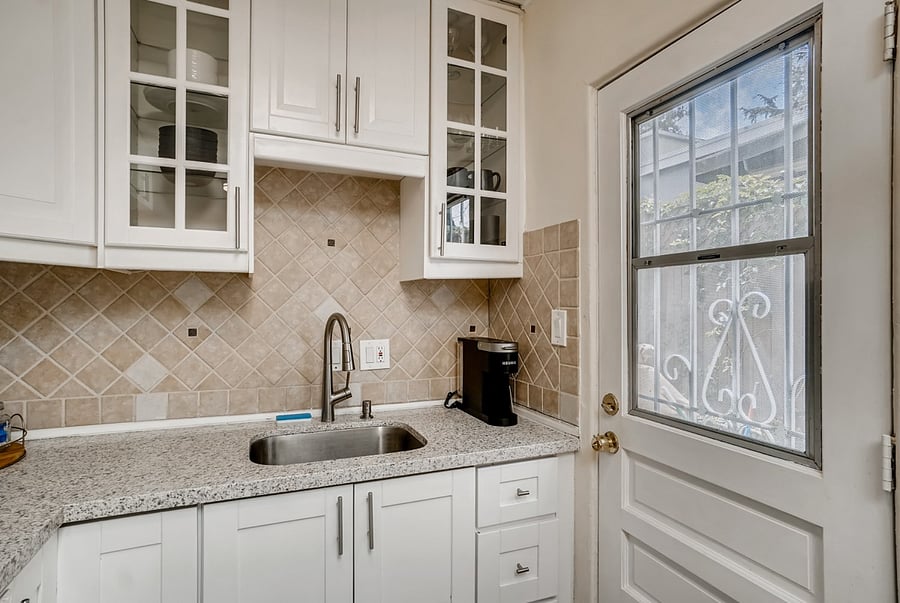 Furnished Finder property 880542_1 photo 6