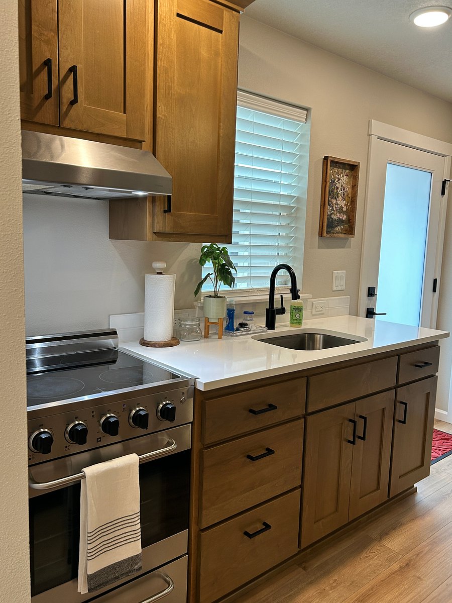 Furnished Finder property 880544_1 photo 3