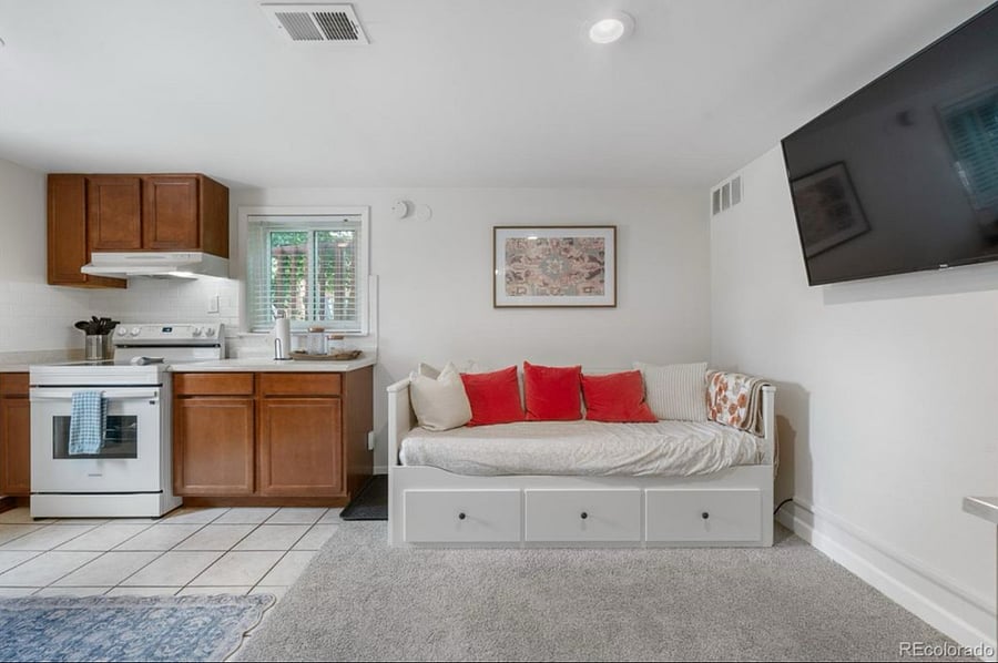 Furnished Finder property 880552_1 photo 10