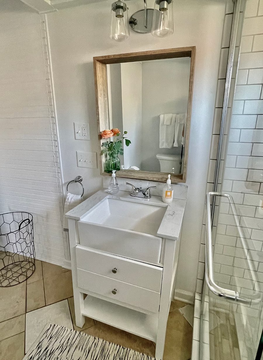 Furnished Finder property 880554_1 photo 9