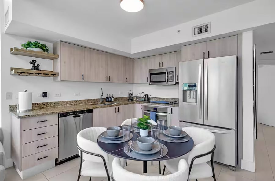 Furnished Finder property 880560_1 photo 8