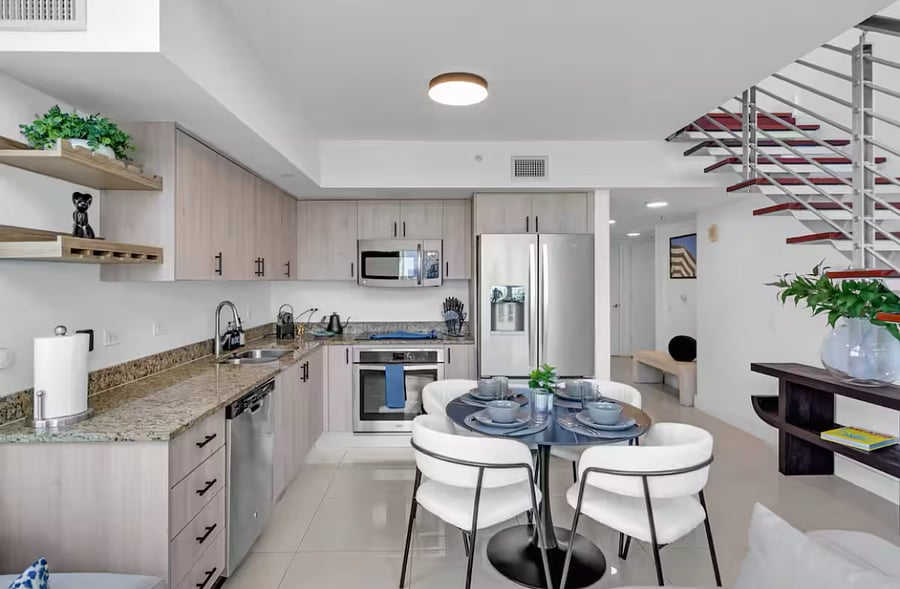 Furnished Finder property 880560_1 photo 5