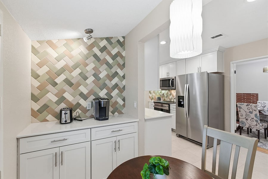 Furnished Finder property 880563_1 photo 8