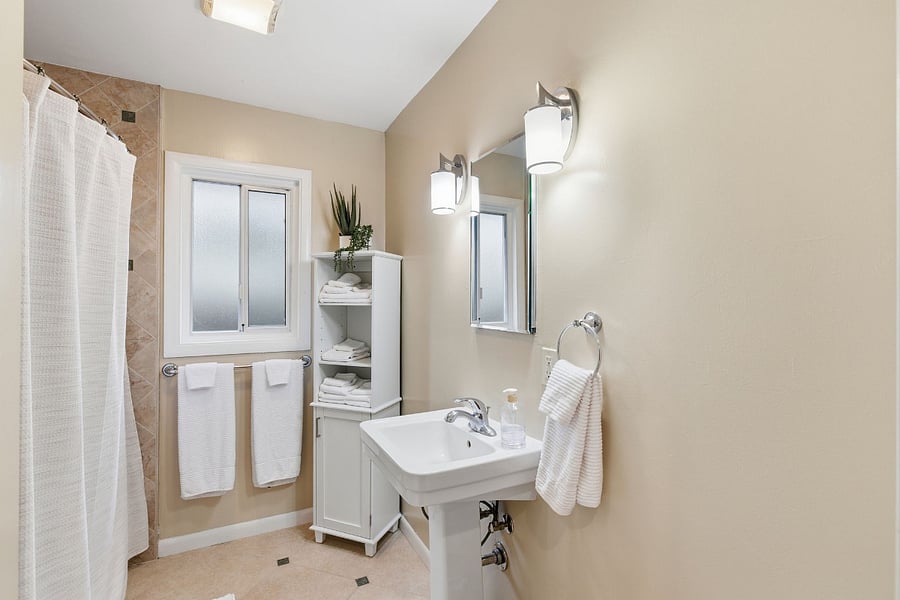 Furnished Finder property 880563_1 photo 17