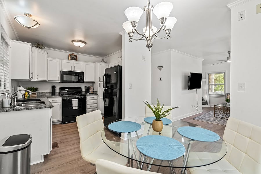 Furnished Finder property 880576_1 photo 4
