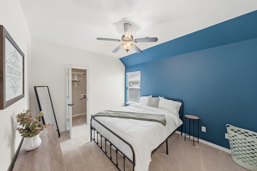 Furnished Finder property 880596_1 photo 34