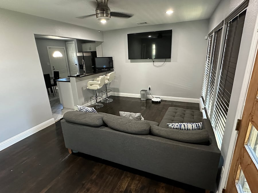 Furnished Finder property 880615_1 photo 3