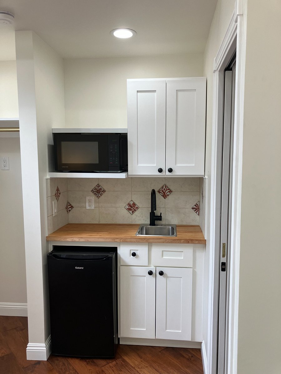 Furnished Finder property 880625_1 photo 12