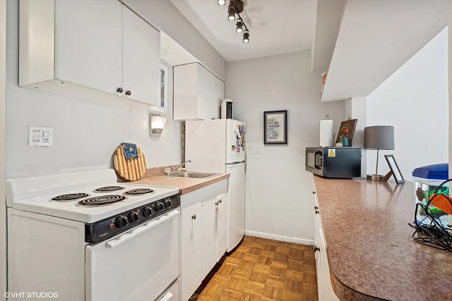Furnished Finder property 880633_1 photo 6