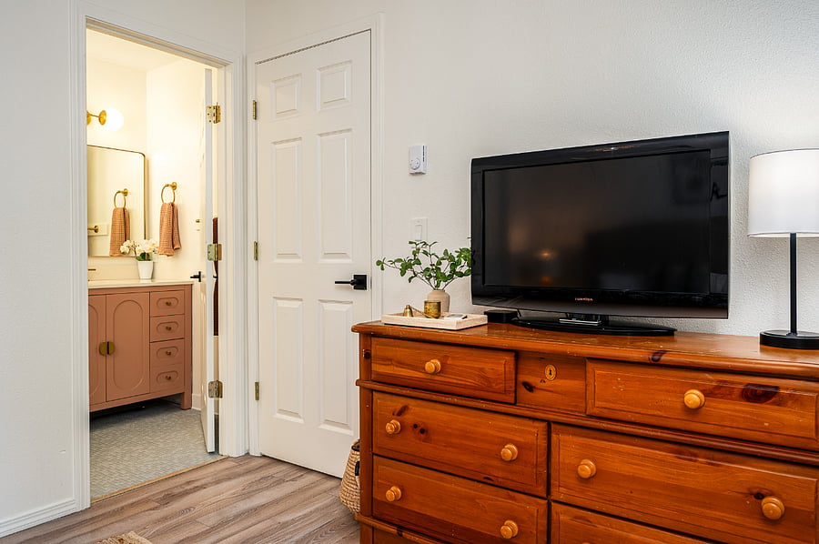 Furnished Finder property 880638_1 photo 16