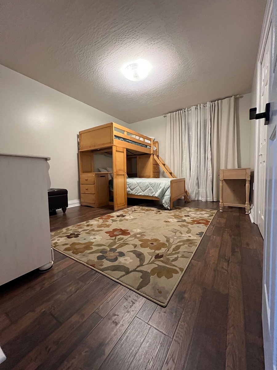 Furnished Finder property 880640_1 photo 11
