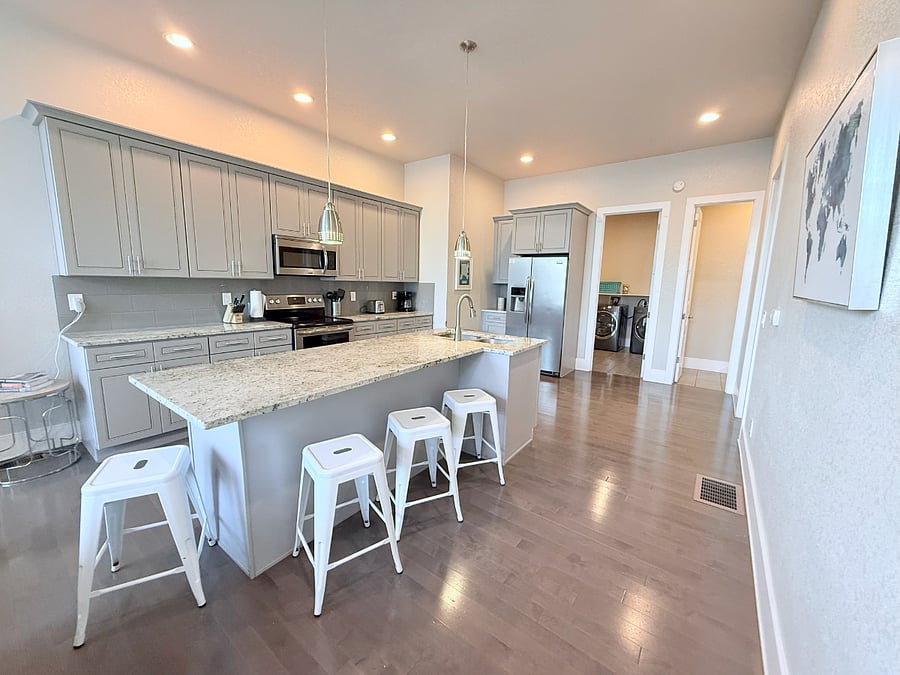Furnished Finder property 880642_1 photo 4